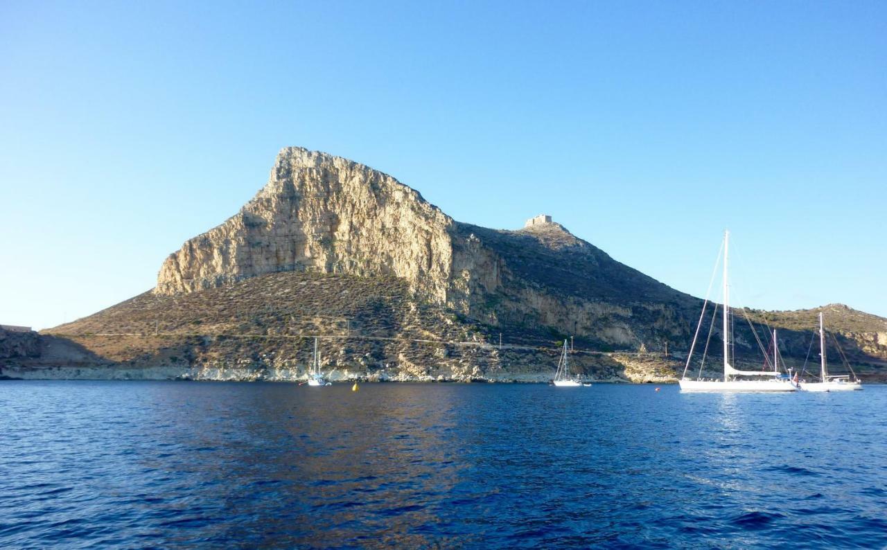 La Luna E Il Gatto Ilha de Ilha de Favignana Exterior foto